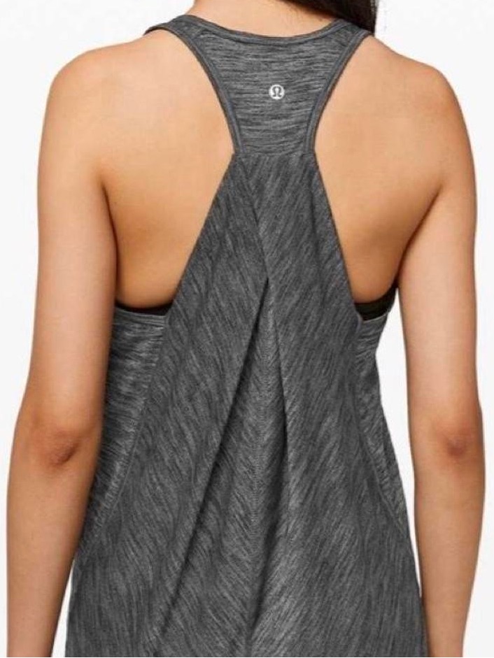 Lululemon Essential Tank Size Small